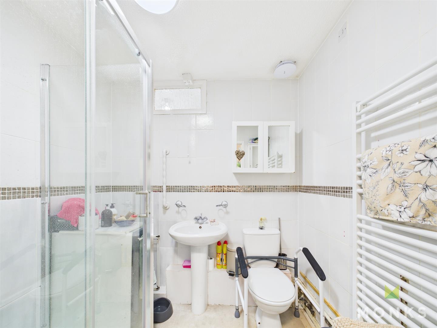 7 Llys Court, Oswestry, SY11 2UY SSTC